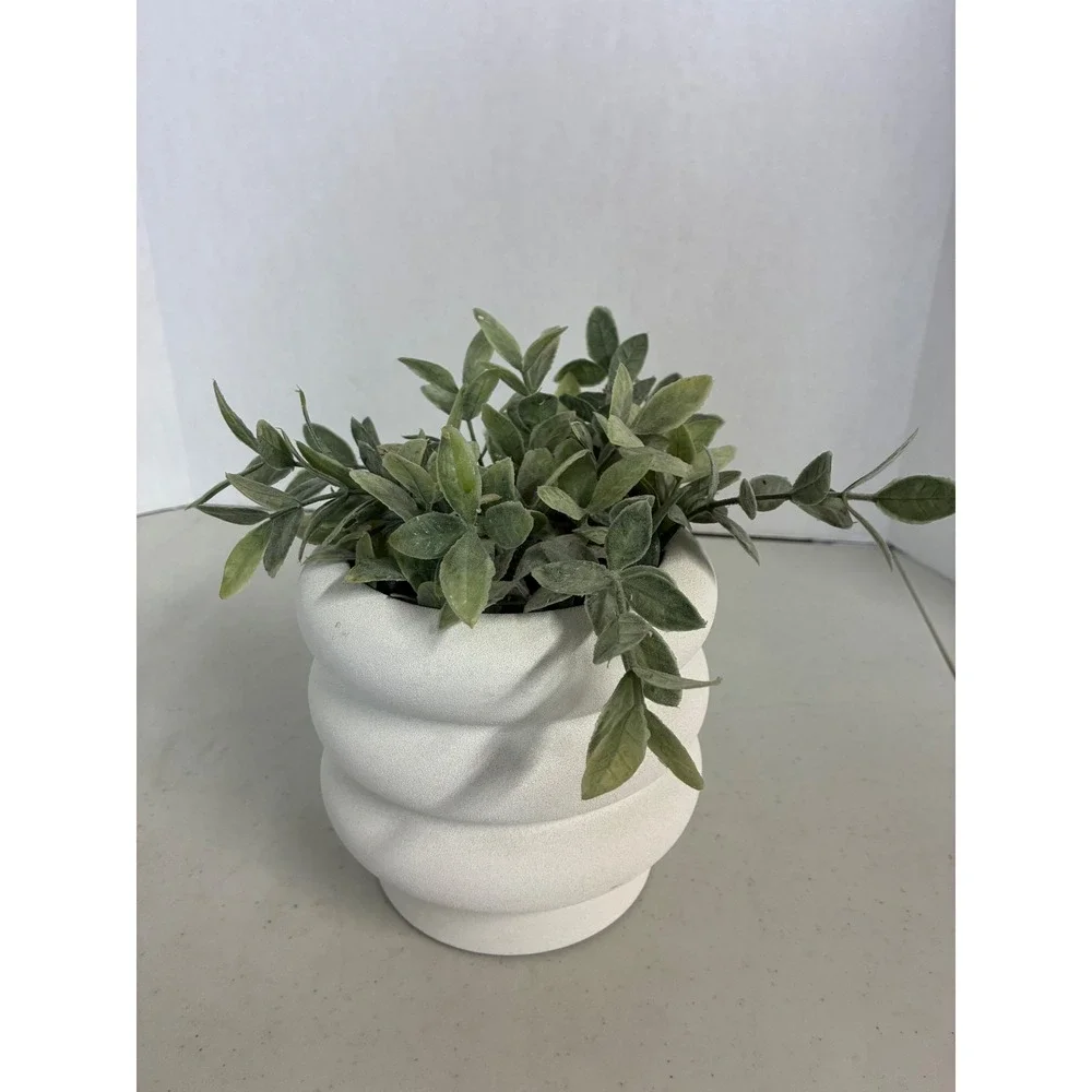 Better Homes & Gardens 6 Inch Chinooke White Ribbed‎ Ceramic Faux Plant Planter